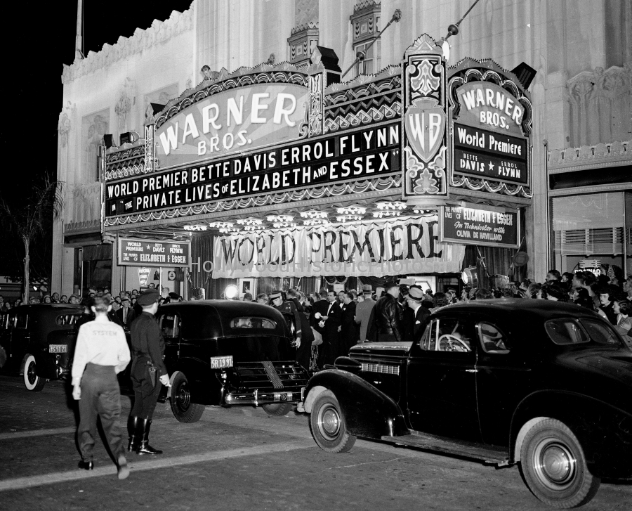 Warner Theatre 1939 1 Premiere of The Private Lives of Elizabeth and Essex 9404 Wilshire Blvd..jpg